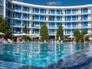 Лятна почивка на море 2026 в Приморско, All Inclusive до 12.07 и след 22.08 в хотел Куин Нели