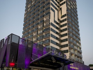 Първа линия в Топ курорт лято 2025, All Inclusive до 03.07 и след 28.08 в Хотел Бургас Бийч, Слънчев бряг