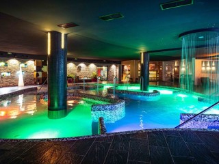 Посрещане на Новата 2026-та край морския бряг, 3 дни Ultra All Inclusive в Гранд Хотел Свети Влас