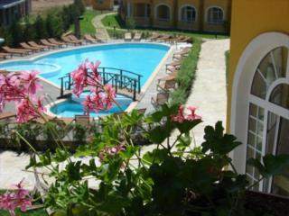 All Inclusive лято 2026 на Златна рибка до 09.07 и след 25.08 в хотел Блу Ориндж