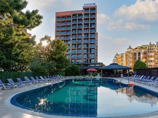 Изгодни цени близо до плажа за лято 2026, All Inclusive Light до 14.06 в МПМ Хотел Кондор