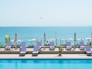 5 звездна Нова година в Слънчев ден, 3 дни пълен пансион в Хотел Палас