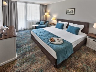 СПА почивка в Интерхотел Сандански, Стая лукс за двама със закуска и вечеря през седмицата