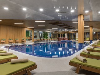 Уикенд сред природата на Тревненския Балкан, със закуска за двама и СПА център в Комплекс Чукара