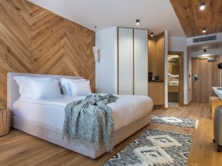 Уикенд сред природата на Тревненския Балкан, със закуска за двама и СПА център в Комплекс Чукара