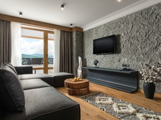 Уикенд сред природата на Тревненския Балкан, със закуска за двама и СПА център в Комплекс Чукара