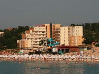 Лято 2026 г. на плажа в Китен след 23.08 със закуска в Хотел Принцес Резиденс