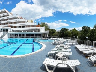 Изгодни цени в Златни пясъци лято 2026, All Inclusive до 10.07 в Хотел Плиска