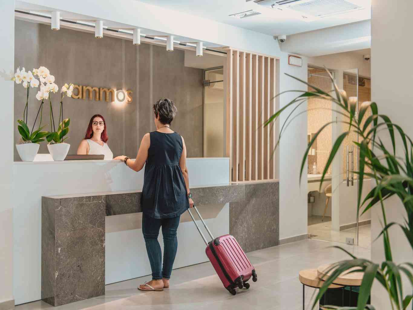 5 дни със закуска за двама през юни 2026 в Ammos Beach Seaside Luxury Suites